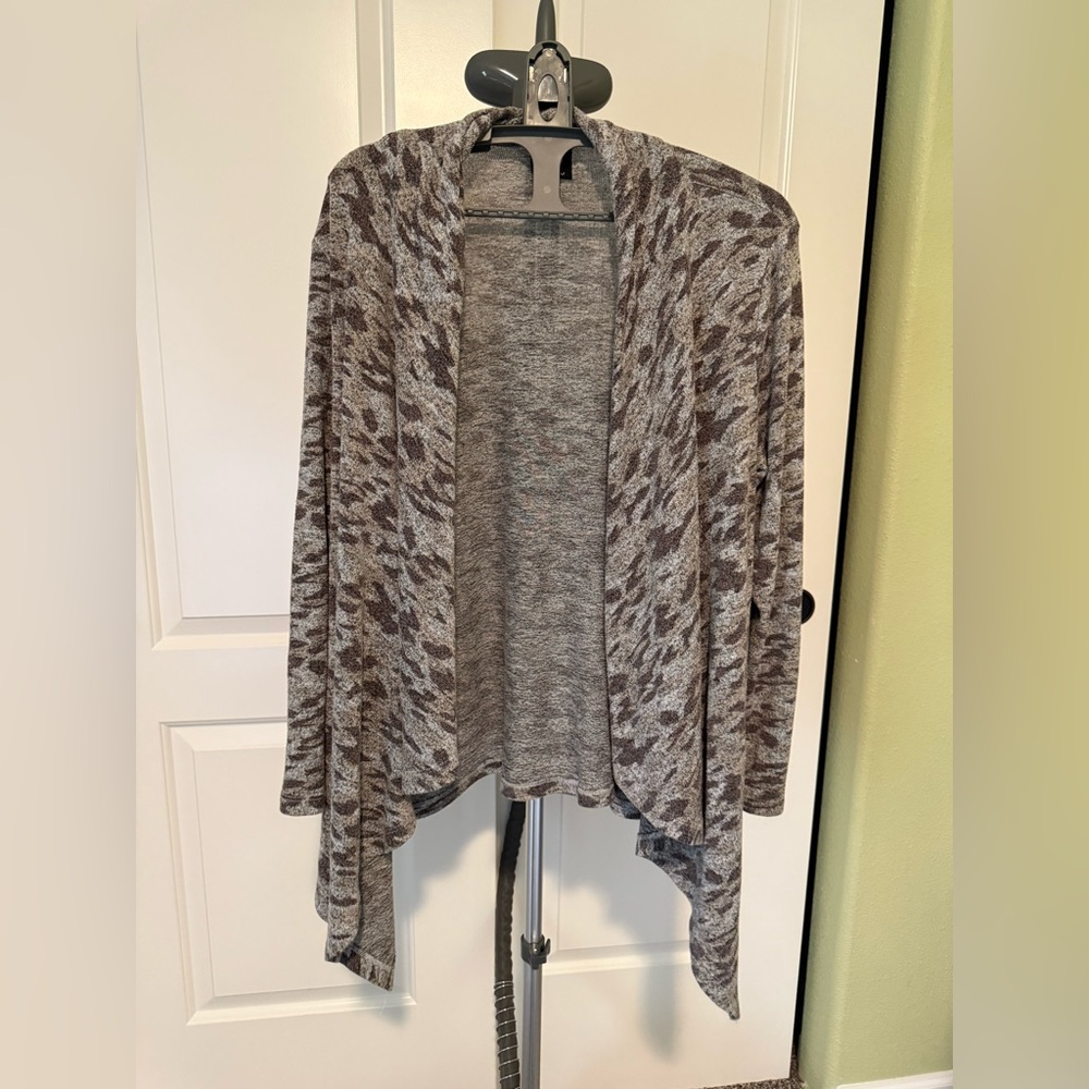 Bobeau Animal print open cardigan L